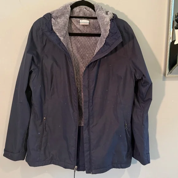 Columbia Hooded Jacket EUC - Picture 4 of 17